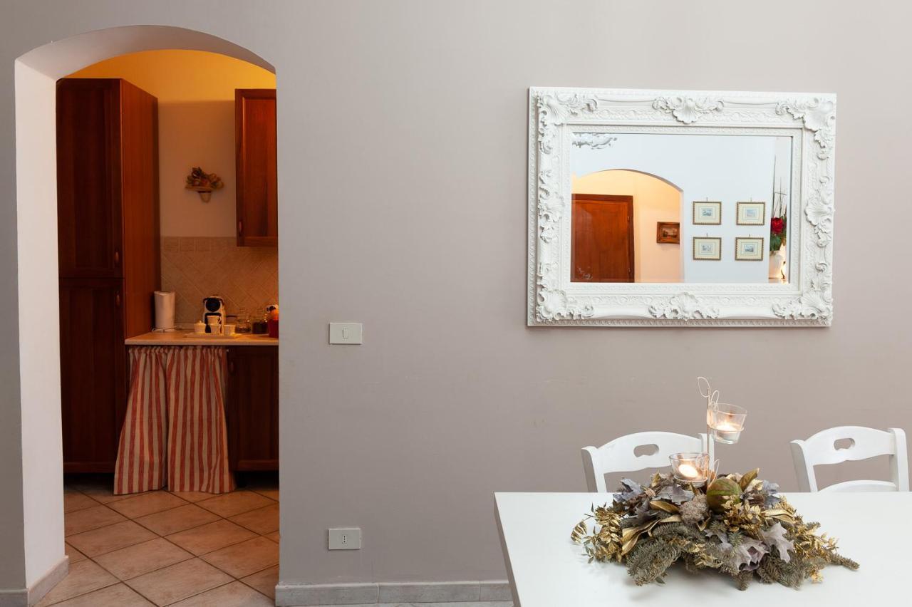 Favoloso Appartamento In Villa Monterosi Exterior foto